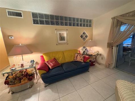 North Lauderdale FL 33068