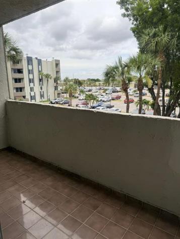 10000 NW 80th Court Hialeah Gardens FL 33016