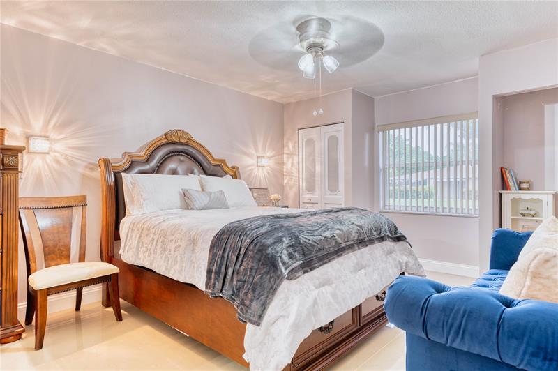 8751 Chevy Chase Drive Boca Raton FL 33433