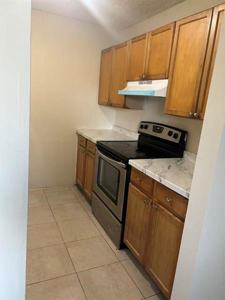 704 Meadows Circle Boynton Beach FL 33436