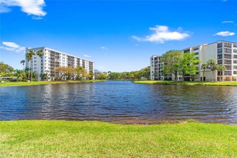 2232 N Cypress Bend Drive Pompano Beach FL 33069