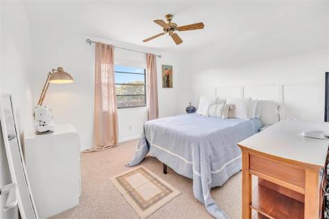 4975 E Sabal Palm Boulevard Tamarac FL 33319