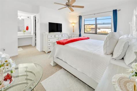 4975 E Sabal Palm Boulevard Tamarac FL 33319