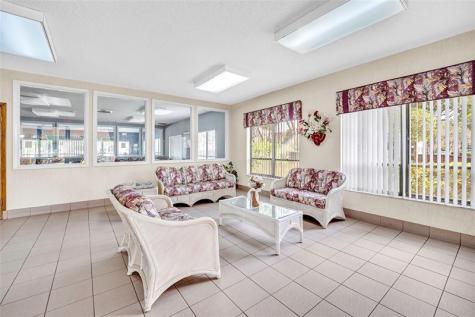 4975 E Sabal Palm Boulevard Tamarac FL 33319