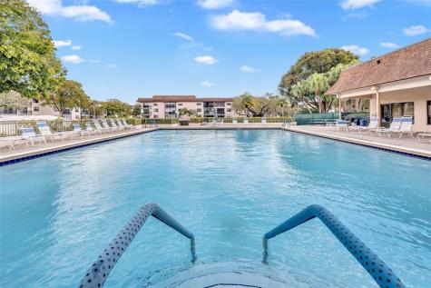 4975 E Sabal Palm Boulevard Tamarac FL 33319