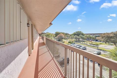 4975 E Sabal Palm Boulevard Tamarac FL 33319