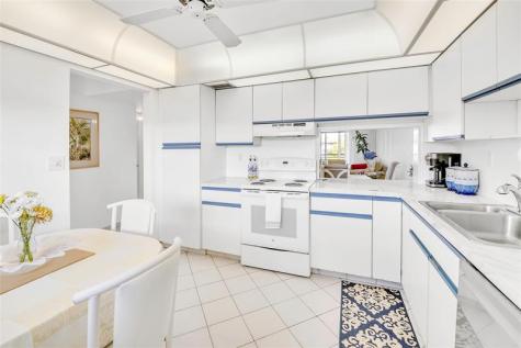 4975 E Sabal Palm Boulevard Tamarac FL 33319