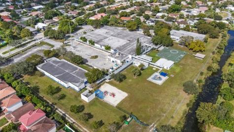 10762 La Placida Drive Coral Springs FL 33065