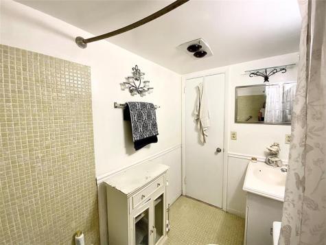 20 Bedford A West Palm Beach FL 33417