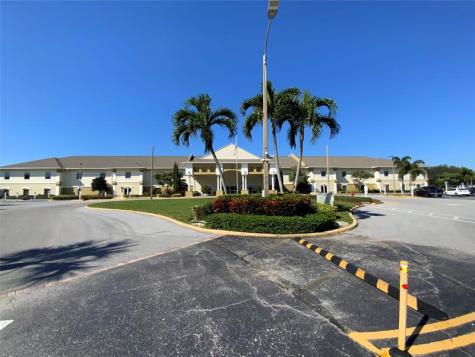20 Bedford A West Palm Beach FL 33417