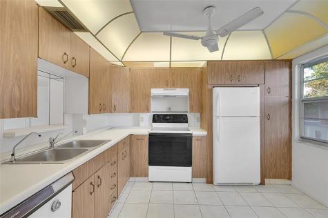 2504 Antigua Terrace Coconut Creek FL 33066