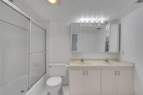 2504 Antigua Terrace Coconut Creek FL 33066