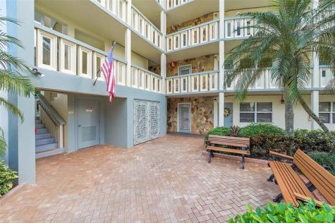 2504 Antigua Terrace Coconut Creek FL 33066