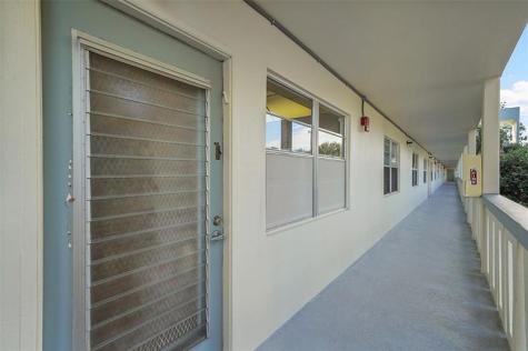 2504 Antigua Terrace Coconut Creek FL 33066
