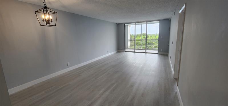 3503 Oaks Way Pompano Beach FL 33069