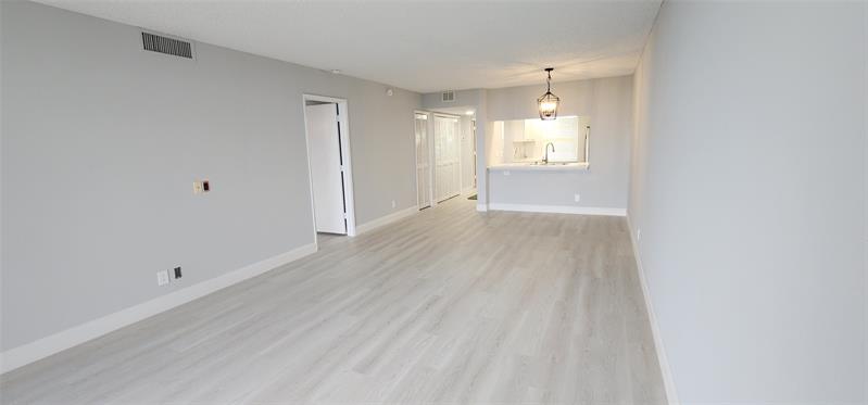 3503 Oaks Way Pompano Beach FL 33069