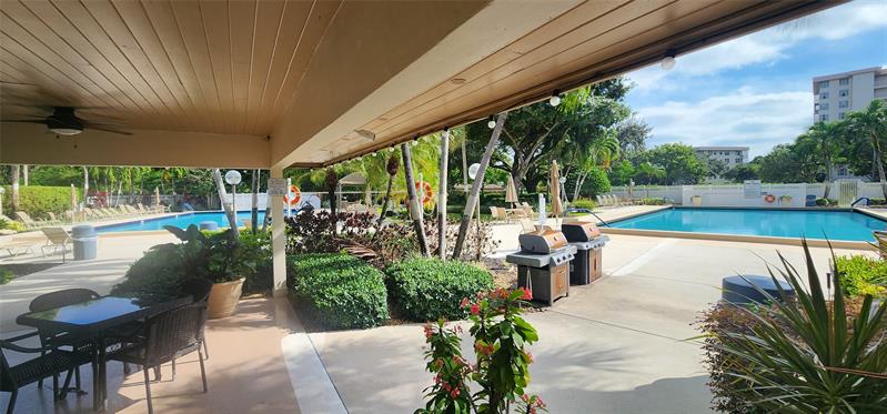 3503 Oaks Way Pompano Beach FL 33069