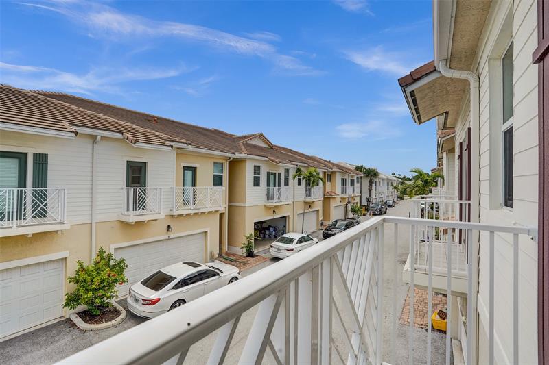 99 Palm Lane Royal Palm Beach FL 33411