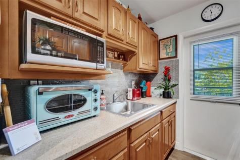 1055 SE 15th Street Fort Lauderdale FL 33316