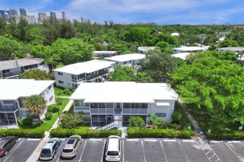 1055 SE 15th Street Fort Lauderdale FL 33316