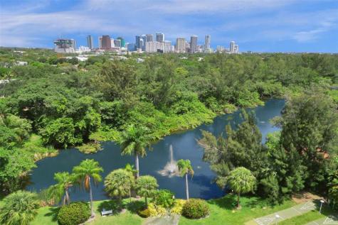1055 SE 15th Street Fort Lauderdale FL 33316