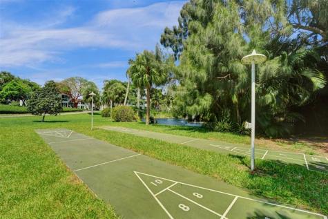 1055 SE 15th Street Fort Lauderdale FL 33316