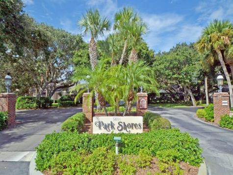 125 E Park Shores Circle Vero Beach FL 32963