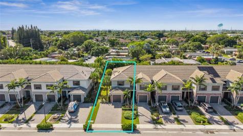 180 SE 5th Court Deerfield Beach FL 33441