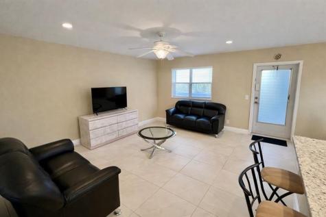 176 Tuscany C Delray Beach FL 33446