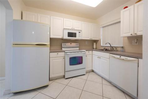 8515 Sunrise Lakes Boulevard Sunrise FL 33322