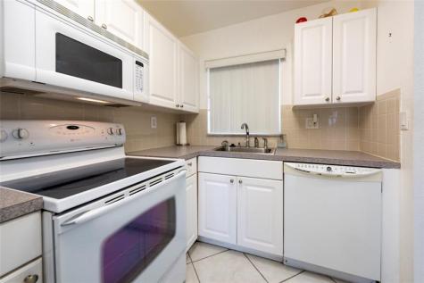 8515 Sunrise Lakes Boulevard Sunrise FL 33322