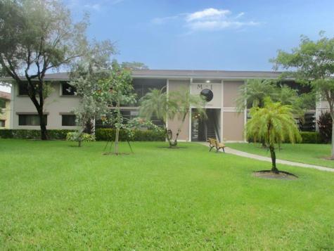 10909 W Clairmont Circle Fort Lauderdale FL 33321