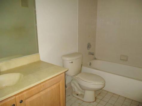 10909 W Clairmont Circle Fort Lauderdale FL 33321