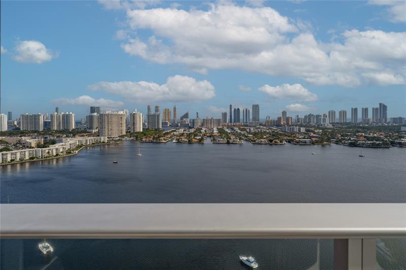 17301 Biscayne Boulevard Aventura FL 33160