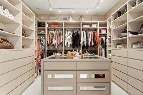 17301 Biscayne Boulevard Aventura FL 33160