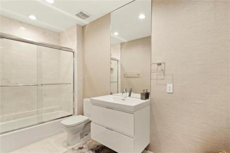 17301 Biscayne Boulevard Aventura FL 33160