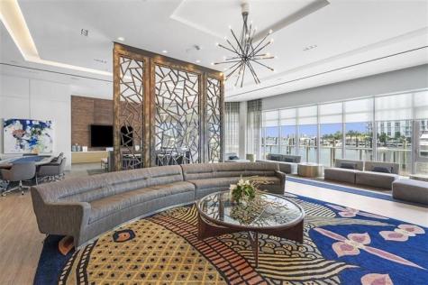 17301 Biscayne Boulevard Aventura FL 33160
