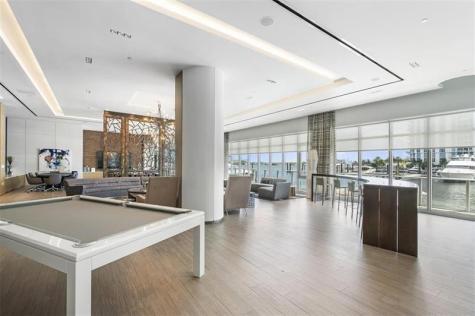 17301 Biscayne Boulevard Aventura FL 33160