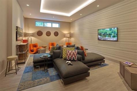 17301 Biscayne Boulevard Aventura FL 33160