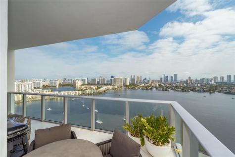 17301 Biscayne Boulevard Aventura FL 33160