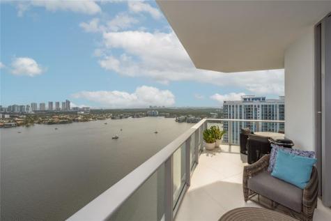 17301 Biscayne Boulevard Aventura FL 33160