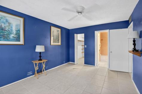 5300 Washington Street Hollywood FL 33021