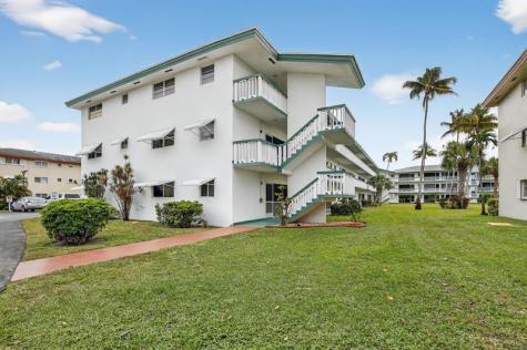 5300 Washington Street Hollywood FL 33021