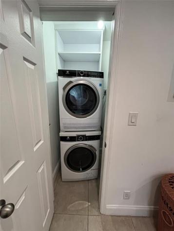 2100 NE 38th Street Lighthouse Point FL 33064