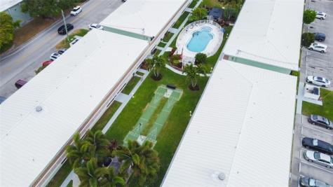 2100 NE 38th Street Lighthouse Point FL 33064