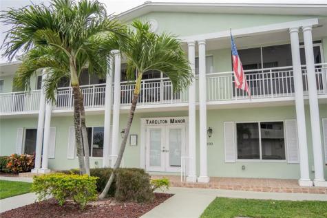 2100 NE 38th Street Lighthouse Point FL 33064