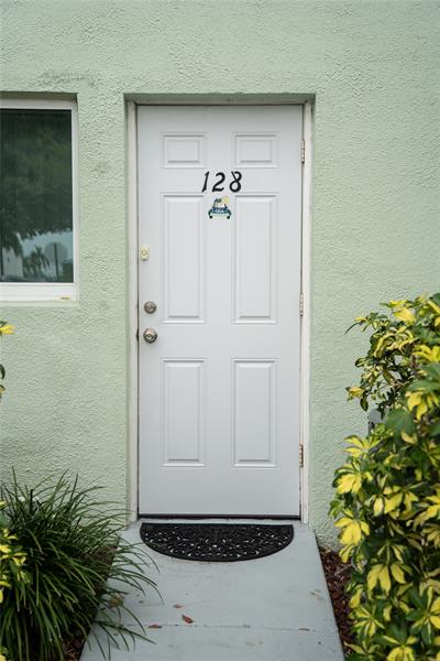 2100 NE 38th Street Lighthouse Point FL 33064