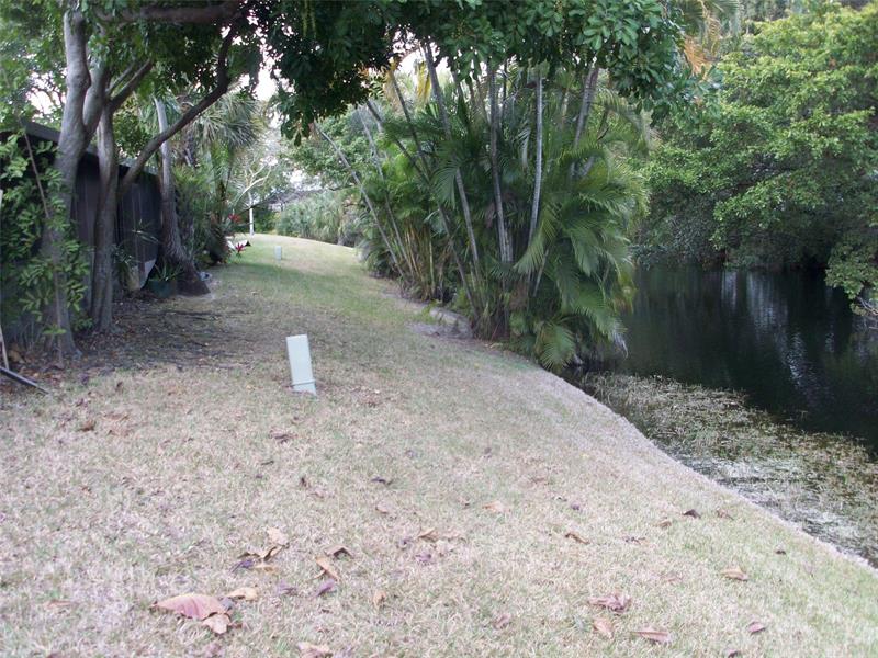 7845 NW 41st Court Sunrise FL 33351