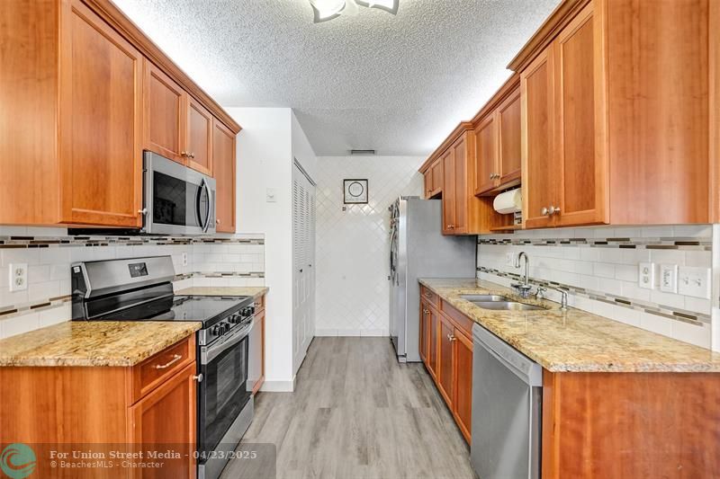 14711 Edna Way Delray Beach FL 33484