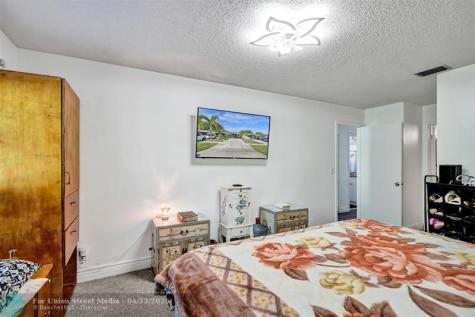 14711 Edna Way Delray Beach FL 33484